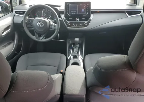 2021 Toyota Corolla Le z USA, uszkodzony, nr VIN 5YFEPMAE0MP172656